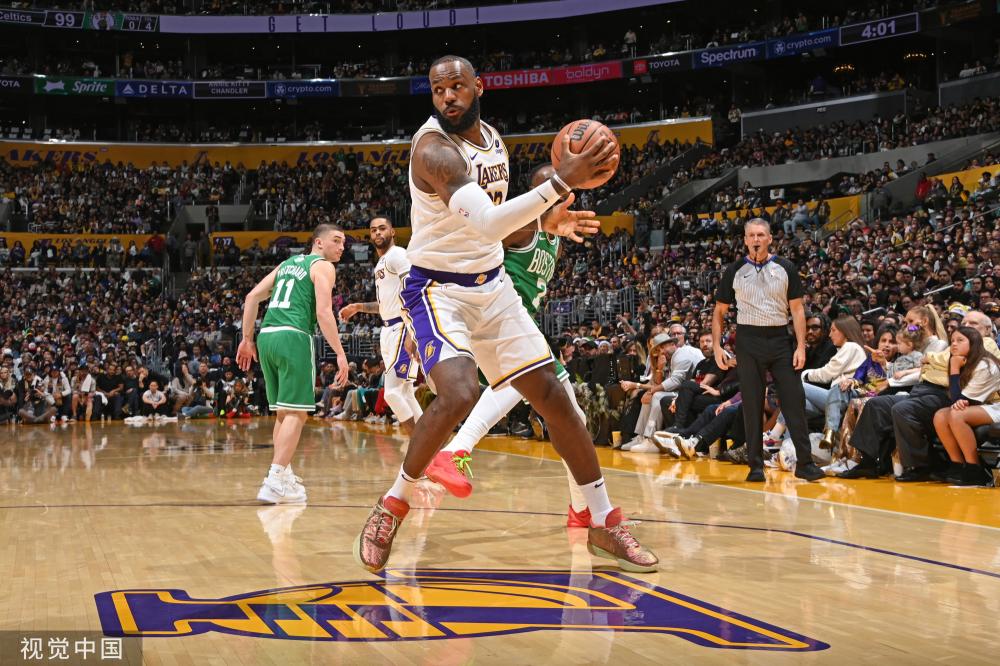 飞机在起飞 飞机在起飞