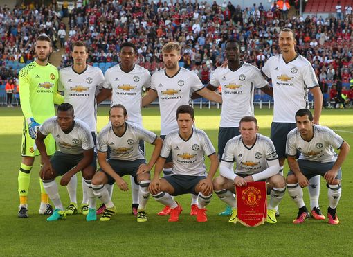 他在场上总 他在场上总